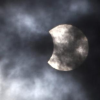La luna en las nubes