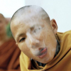 Агрессивный буддист