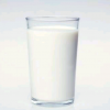 Молоко_в_стакане