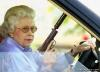 Бабка с пистолетом